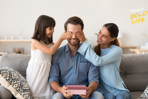 A dude blinded by his wife and daughter
