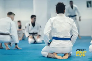Dudes showing us what is Brazilian Jiu-Jitsu