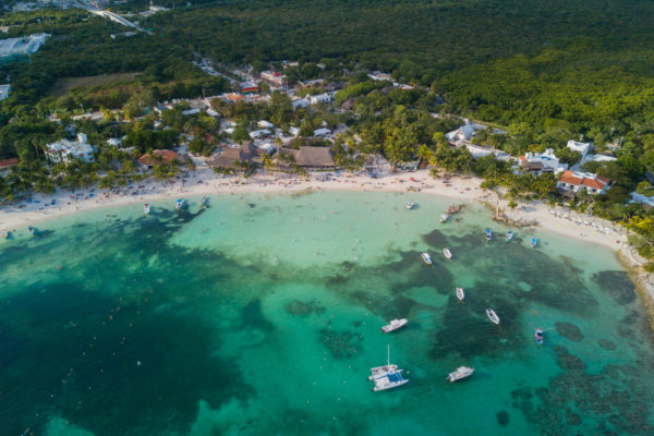 Akumal Bay Caribbean - Mexican beach