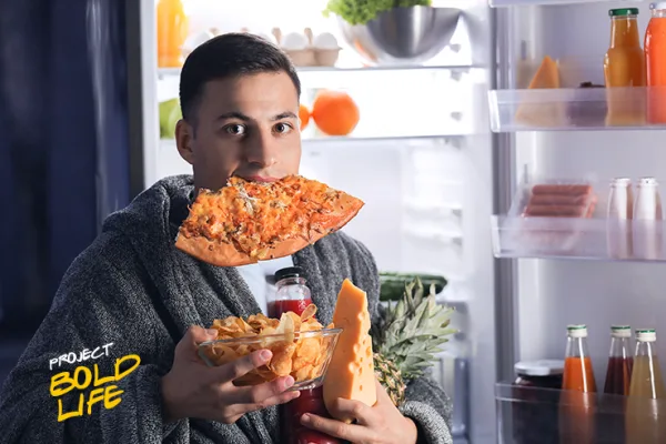 A dude proving that Unhealthy Foods Hijack your brain